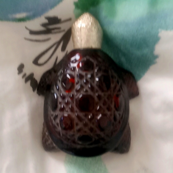 Avon empty turtle perfume bottle - Picture 1 of 5
